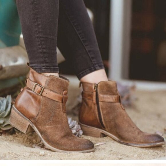 NewRoan Uma Dark Tan Hand Finished Full Grain Leather Ankle Booties. 8 - Picture 11 of 12
